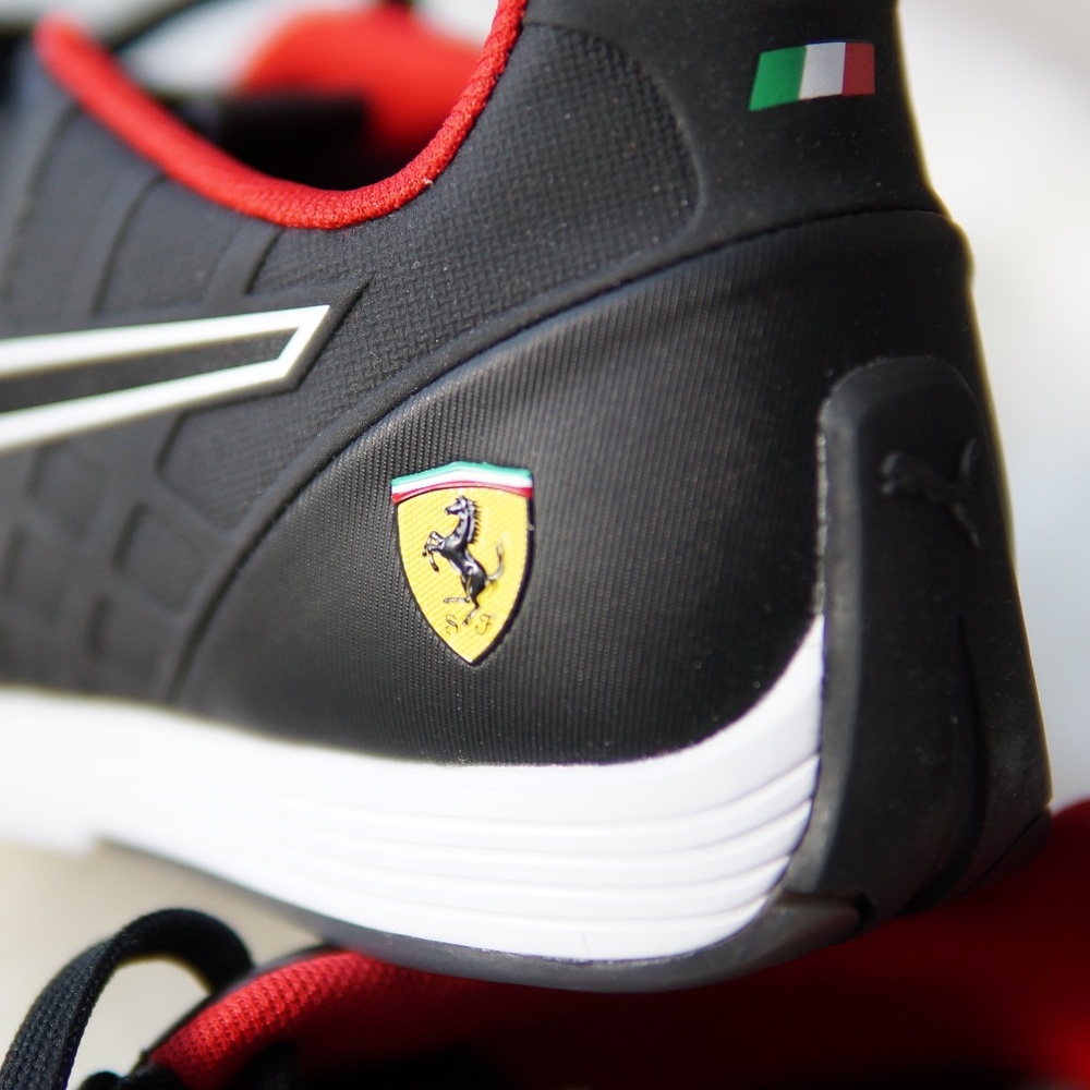 PUMA Ferrari Men's Shoes BRAND NEW